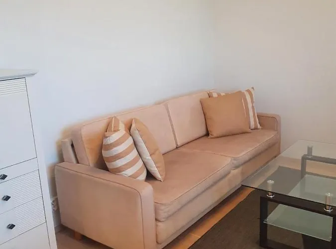 Moderni, Viihtyisae Pikkukaksio Saunalla Pori