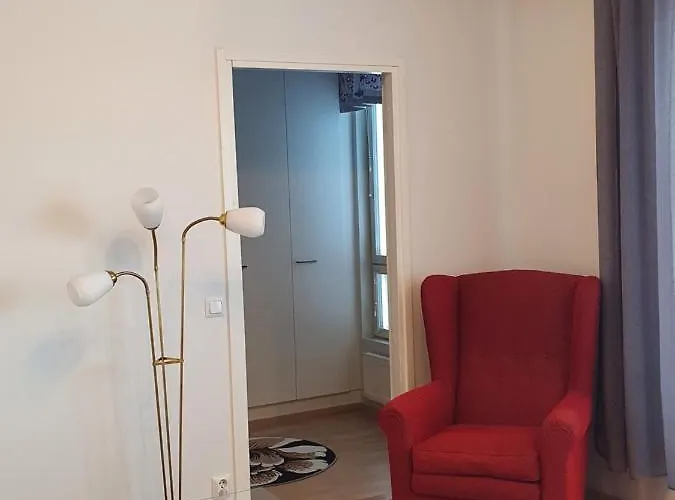 Moderni, Viihtyisae Pikkukaksio Saunalla Διαμέρισμα *