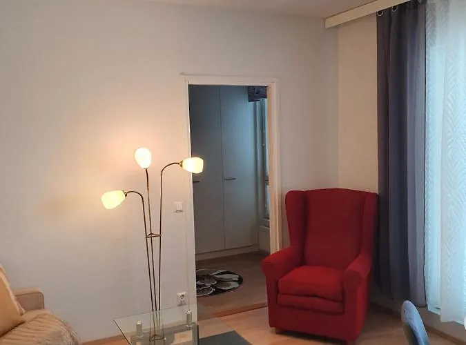 Moderni, Viihtyisae Pikkukaksio Saunalla Διαμέρισμα Πόρι